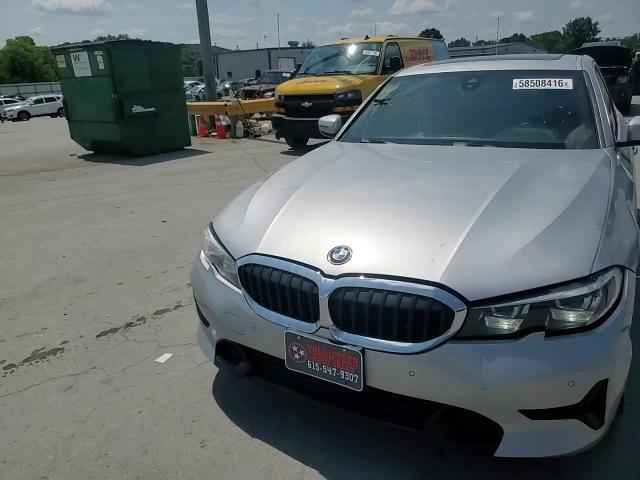 2019 BMW 330I - zdjęcie 13