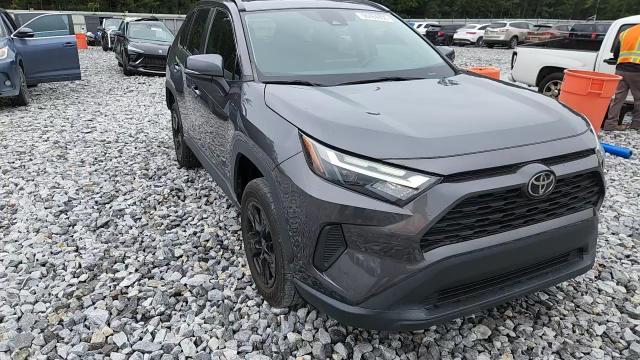 2023 Toyota Rav4 Xle - zdjęcie 13