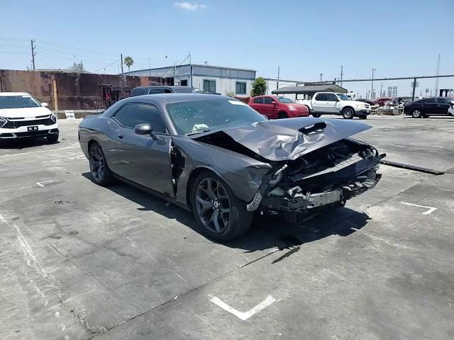 2019 Dodge Challenger R/T - zdjęcie 13