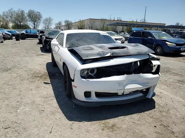 2016 Dodge Challenger Srt Hellcat - zdjęcie 13