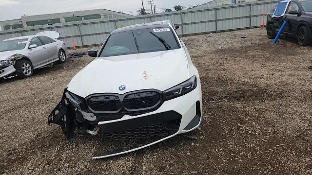 2024 BMW M340Xi - zdjęcie 13