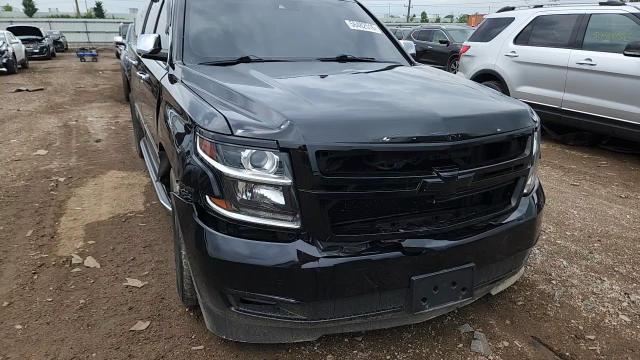 2016 Chevrolet Suburban - zdjęcie 13