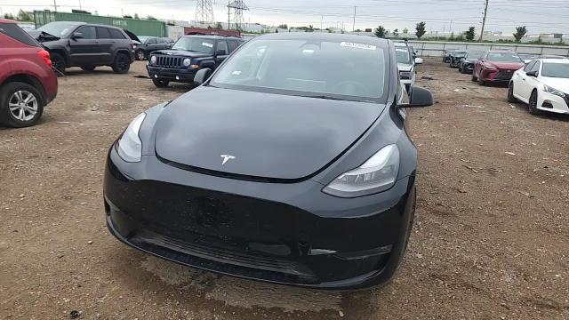 2023 Tesla Model Y - zdjęcie 13