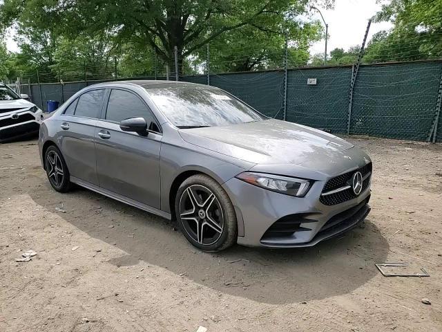2021 Mercedes-Benz A 220 4Matic - zdjęcie 13