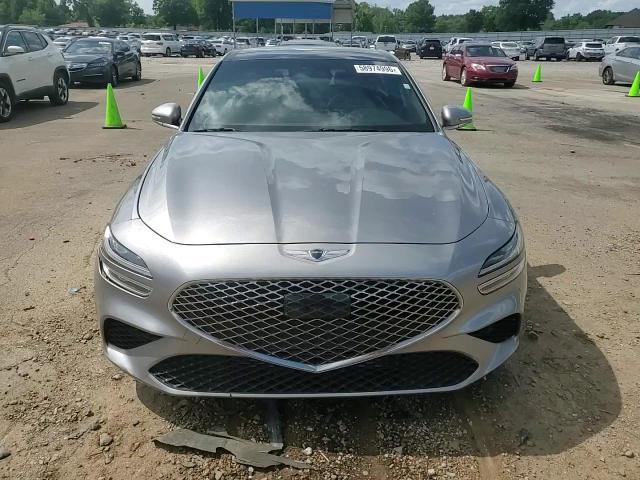 2022 Genesis G70 2.0T - zdjęcie 13