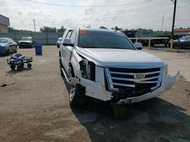 2018 Cadillac Escalade Luxury - zdjęcie 13