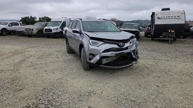 2017 Toyota Rav4 Xle - zdjęcie 15