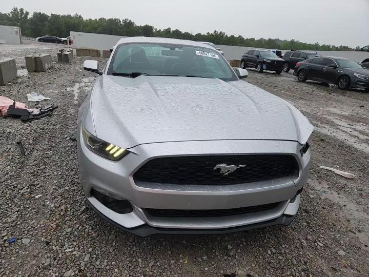 2015 Ford Mustang - zdjęcie 13