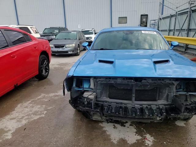 2016 Dodge Challenger R - zdjęcie 13