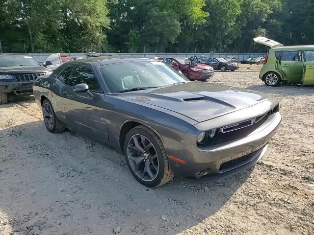 2019 Dodge Challenger Sxt - zdjęcie 13