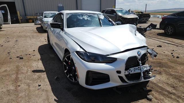 2025 BMW M440I - zdjęcie 13