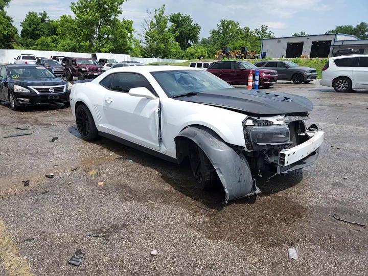 2014 Chevrolet Camaro - zdjęcie 13