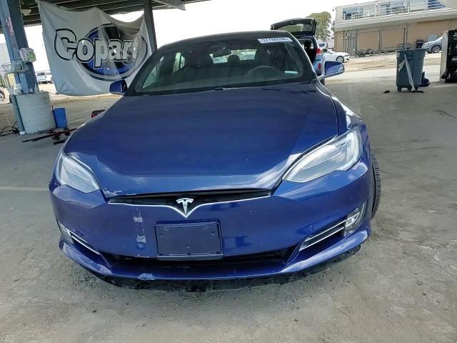 2018 Tesla Model S - zdjęcie 13
