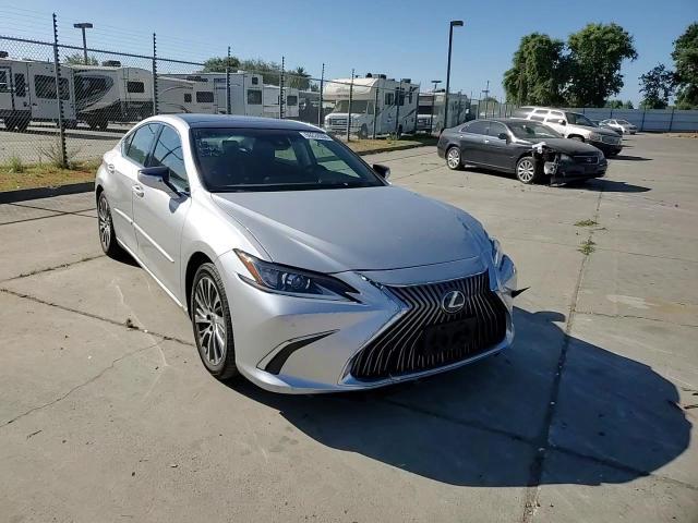 2020 Lexus Es 350 - zdjęcie 13