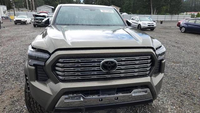 2025 Toyota Tacoma Limited Hv - zdjęcie 13