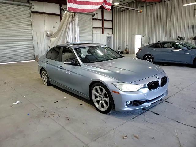 2013 BMW 335 I - zdjęcie 13