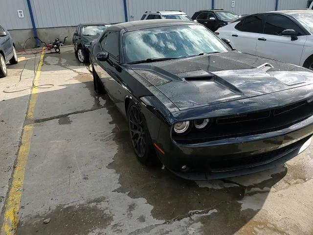 2018 Dodge Challenger R - zdjęcie 13