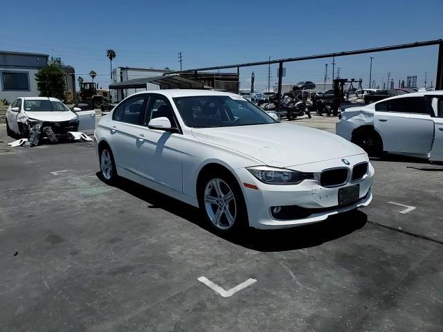 2015 BMW 320 I - zdjęcie 13