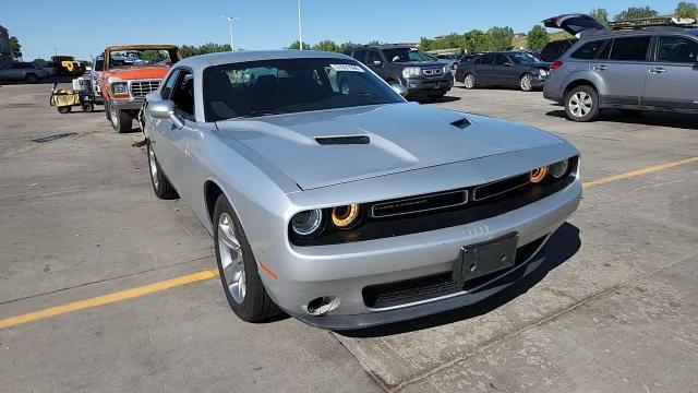 2020 Dodge Challenger Sxt - zdjęcie 13
