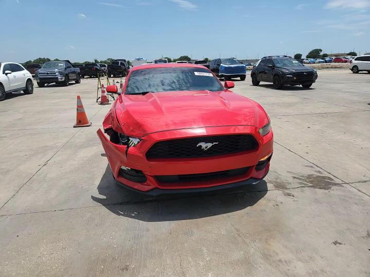 2017 Ford Mustang - zdjęcie 13