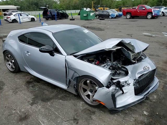 2024 Toyota Gr 86 Premium - zdjęcie 13