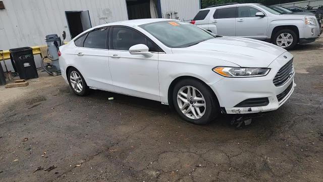 2016 Ford Fusion Se - zdjęcie 13