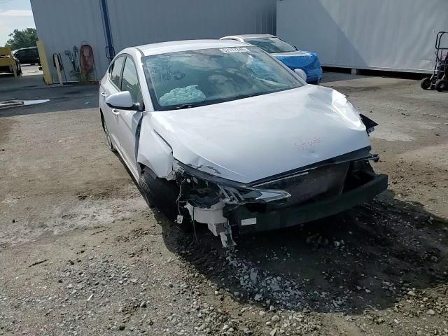 2020 Hyundai Elantra Sel - zdjęcie 14