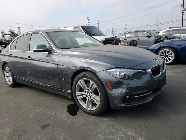 2017 BMW 330E - zdjęcie 13