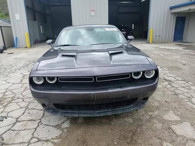 2022 Dodge Challenger Sxt - zdjęcie 13