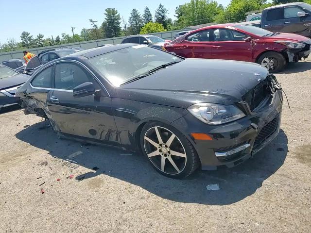 2015 Mercedes-Benz C 250 - zdjęcie 14