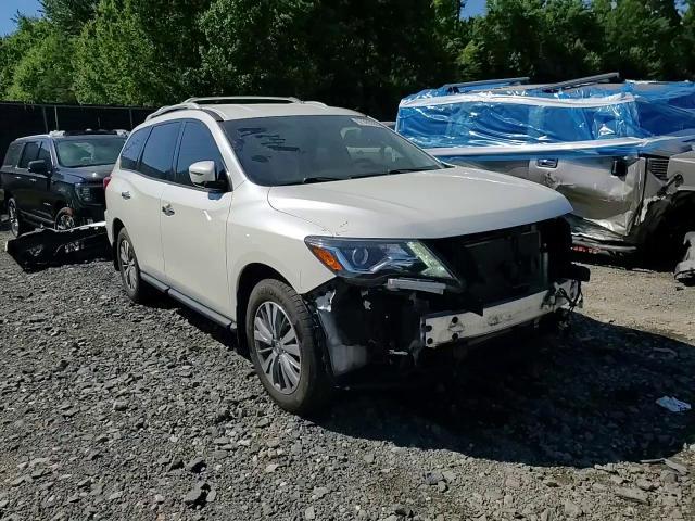 2020 Nissan Pathfinder Sv - zdjęcie 14