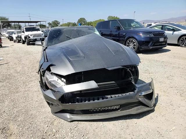 2020 Ford Mustang Gt - zdjęcie 13