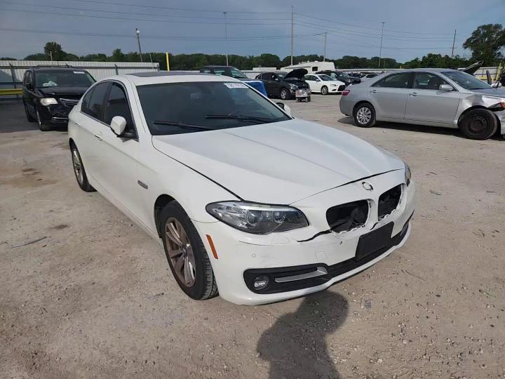 2016 BMW 528 I - zdjęcie 13
