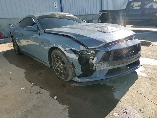 2024 Ford Mustang Gt - zdjęcie 13