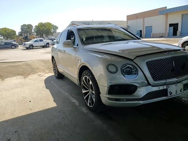 2018 Bentley Bentayga - zdjęcie 13