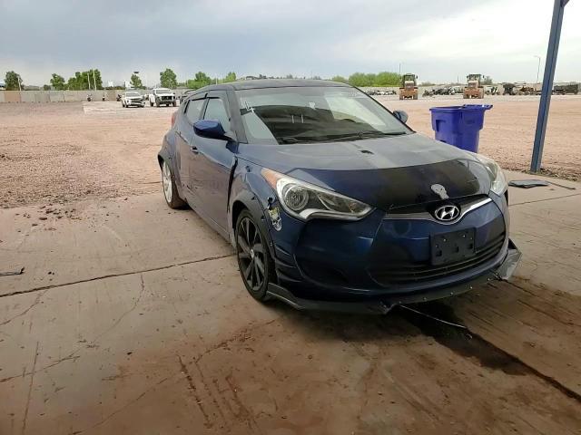 2016 Hyundai Veloster Base - zdjęcie 13