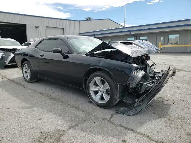 2016 Dodge Challenger Sxt - zdjęcie 13