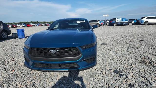 2026 Ford Mustang - zdjęcie 13