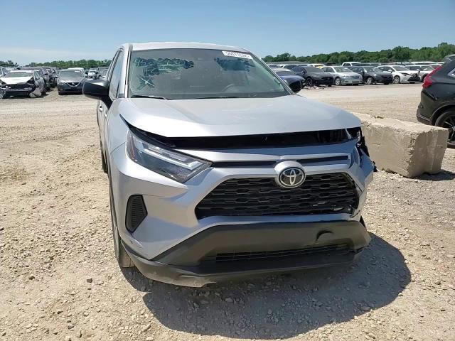 2025 Toyota Rav4 Le - zdjęcie 14