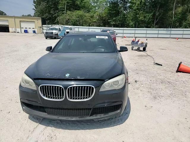2014 BMW Seria 7 740Li - zdjęcie 13