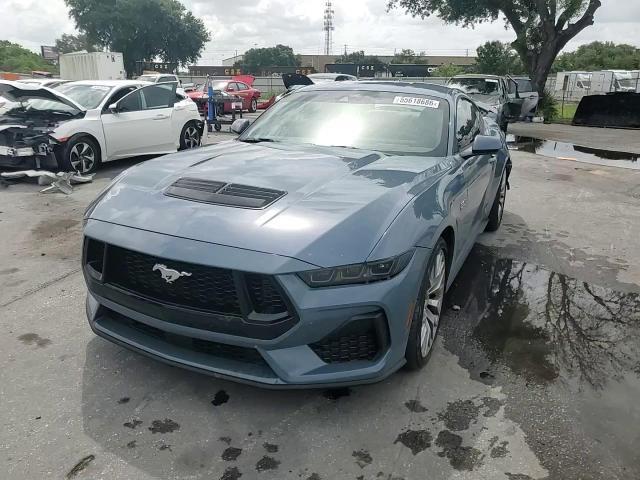 2025 Ford Mustang Gt - zdjęcie 13