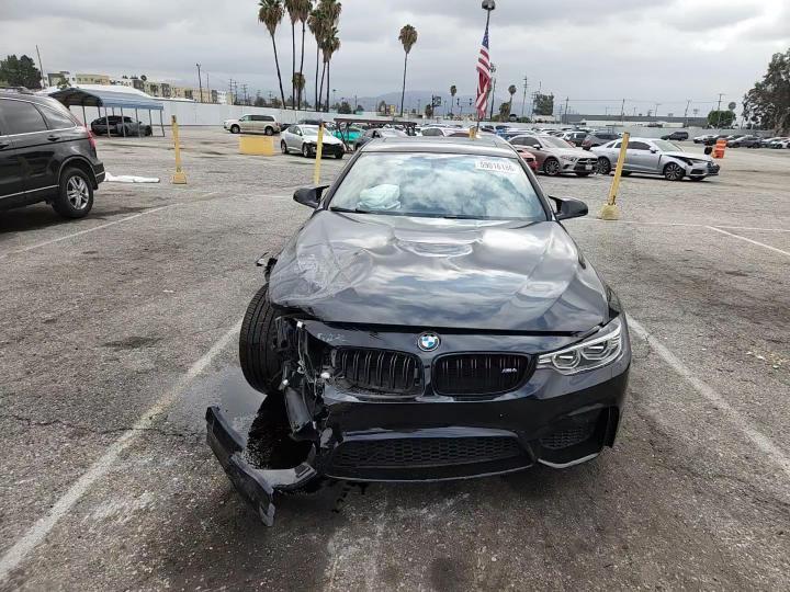 2015 BMW M4 - zdjęcie 13