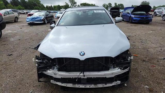 2019 BMW 530 Xi - zdjęcie 14