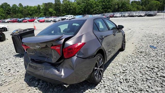 2017 Toyota Corolla Se - zdjęcie 13