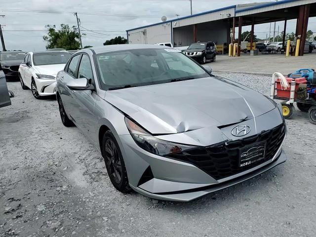 2021 Hyundai Elantra Sel - zdjęcie 13