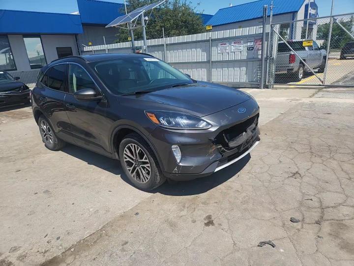 2020 Ford Escape Sel - zdjęcie 14