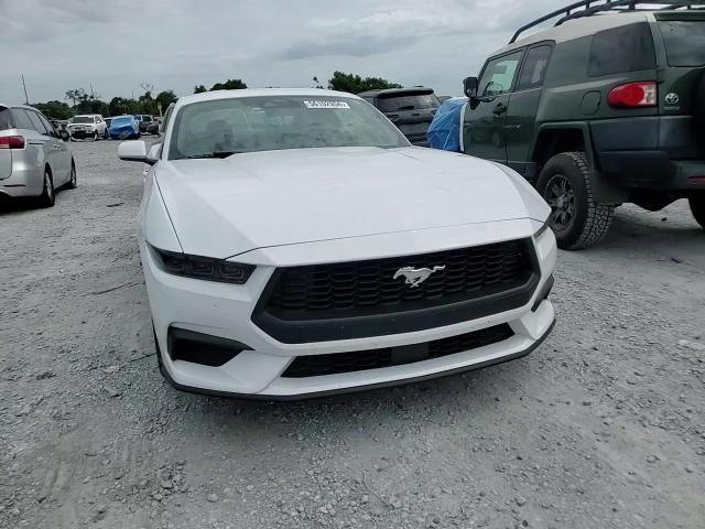 2026 Ford Mustang - zdjęcie 13