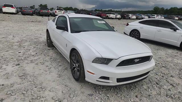 2014 Ford Mustang - zdjęcie 13