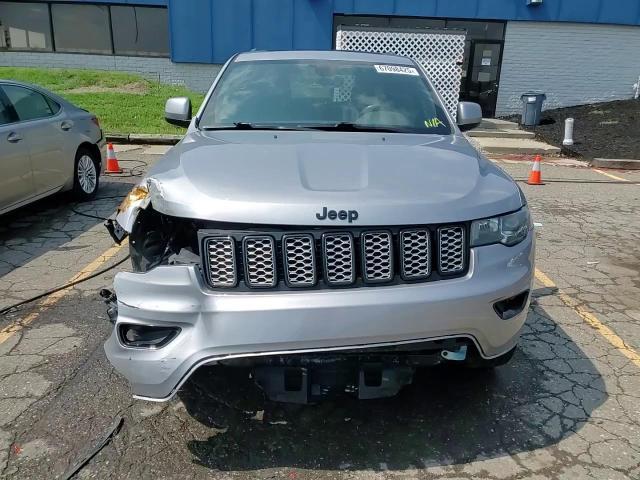 2019 Jeep Grand Cherokee Laredo - zdjęcie 15