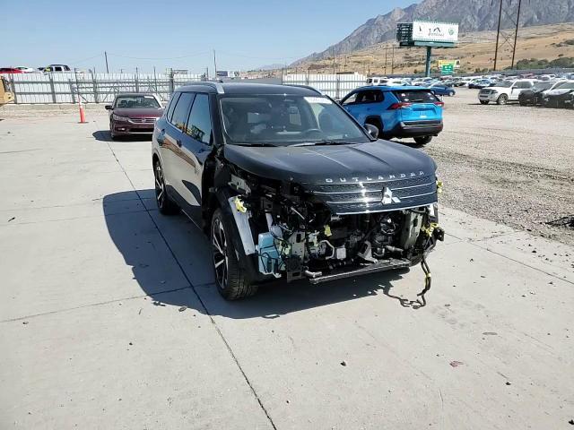 2024 Mitsubishi Outlander - zdjęcie 15